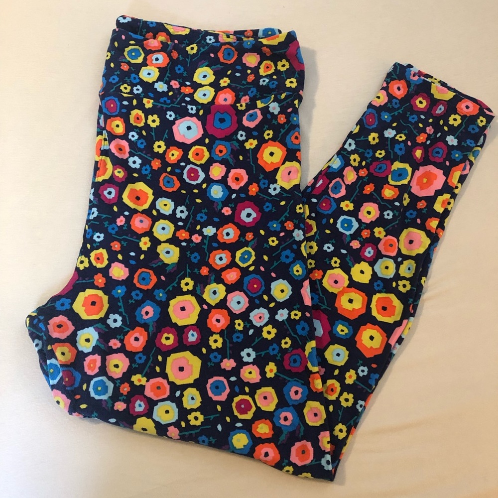 Lularoe Tall & Curvy TC leggings floral